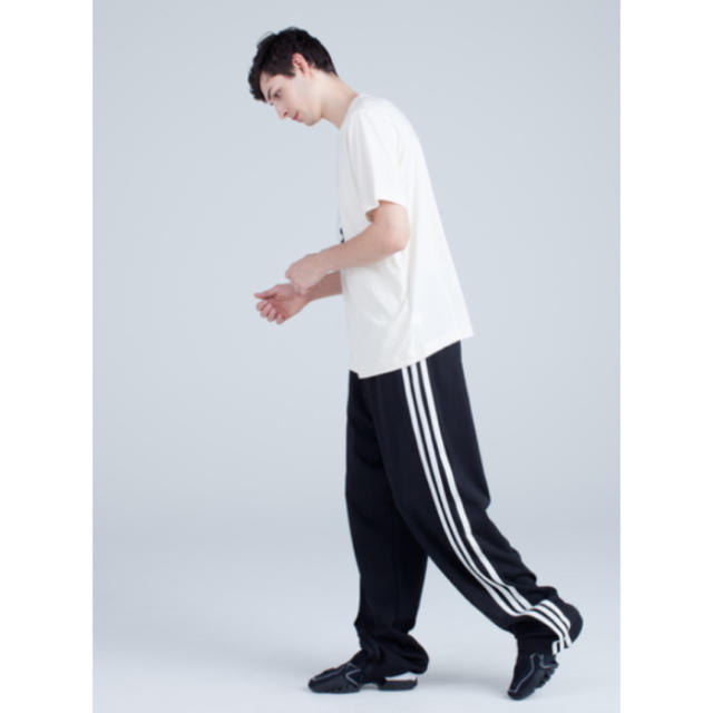 Y-3(ワイスリー)のY-3 3-STRIPES WIDE PANTS メンズのパンツ(サルエルパンツ)の商品写真