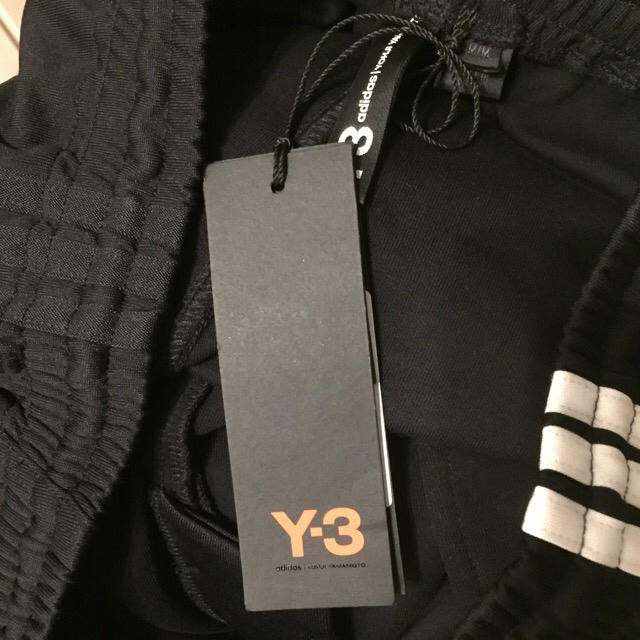 Y-3(ワイスリー)のY-3 3-STRIPES WIDE PANTS メンズのパンツ(サルエルパンツ)の商品写真