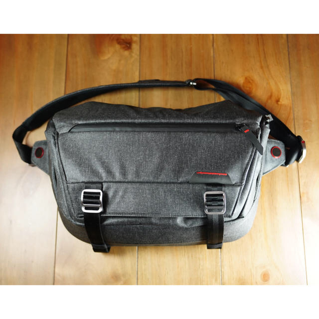 Peak Design Everyday Sling 10L チャコールカメラ