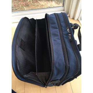 TUMI   Howlさま専用 トゥミ エクスパンダブル ブリーフ ネイビー