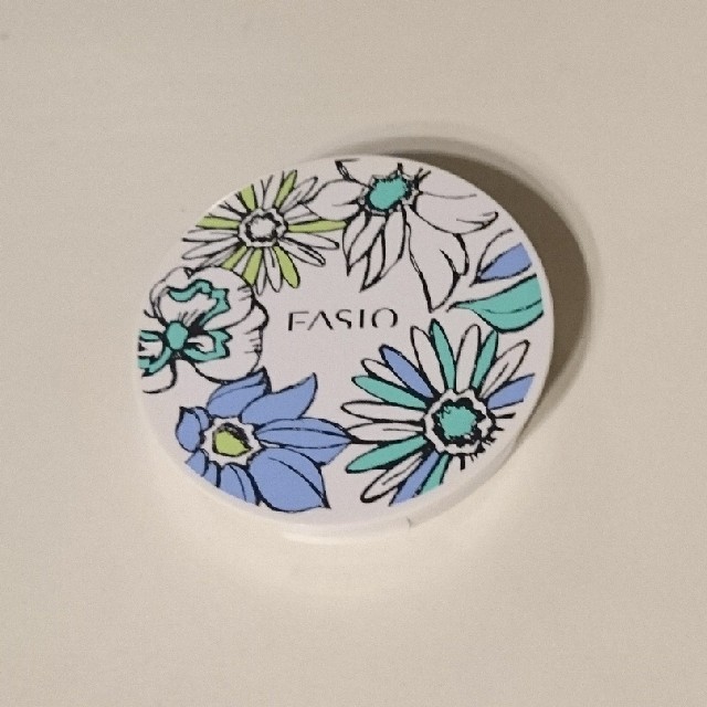 Fasio(ファシオ)のFASIO ウォータープルーフフェースパウダー コスメ/美容のベースメイク/化粧品(フェイスパウダー)の商品写真