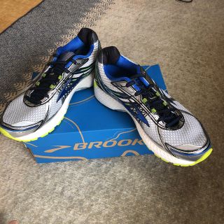 ブルックス(Brooks)の未使用 ブルックス  GTS   27.5センチ(シューズ)