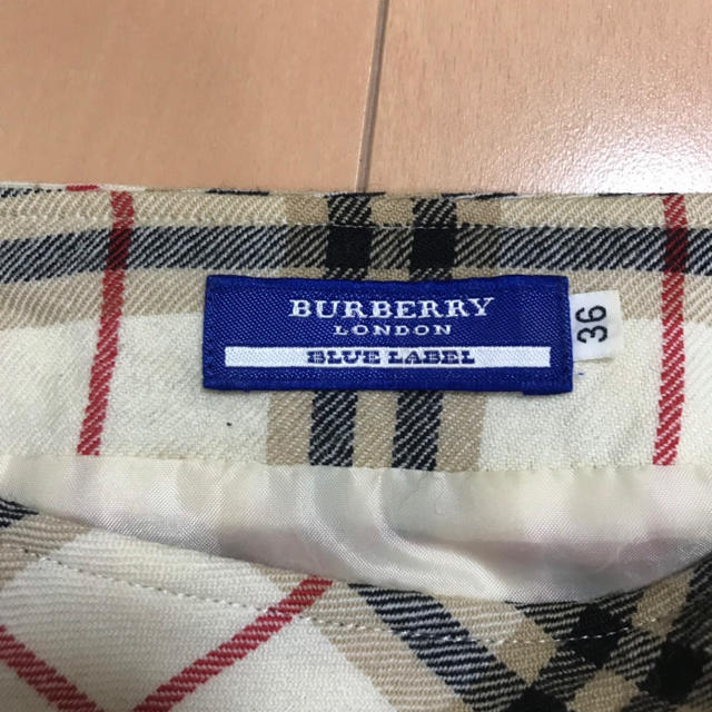 BURBERRY BLUE LABEL(バーバリーブルーレーベル)のバーバリー ブルーレーベル スカート レディースのスカート(ミニスカート)の商品写真