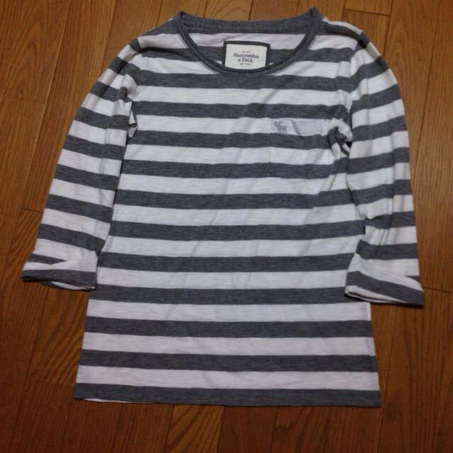 Abercrombie&Fitch(アバクロンビーアンドフィッチ)のアバクロ Tシャツ レディースのトップス(Tシャツ(長袖/七分))の商品写真