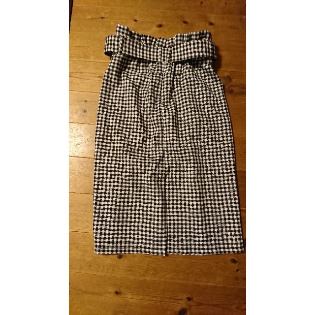 INGNI(イング)のタイトスカートチェック レディースのスカート(ひざ丈スカート)の商品写真