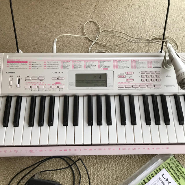 CASIO(カシオ)のCASIO 電子キーボード LK-111 楽器の鍵盤楽器(キーボード/シンセサイザー)の商品写真