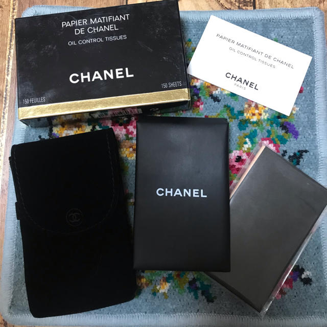 CHANEL(シャネル)の未使用  シャネル   オイルコントロールティッシュ コスメ/美容のコスメ/美容 その他(その他)の商品写真