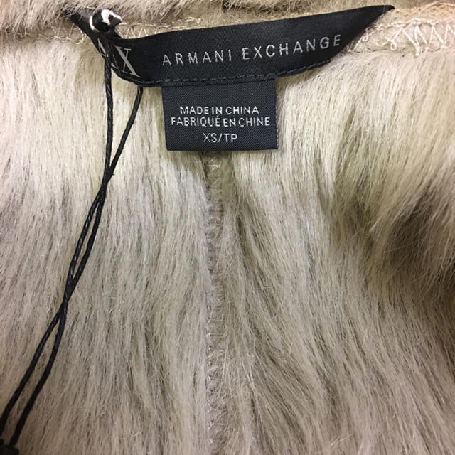 ARMANI EXCHANGE(アルマーニエクスチェンジ)のアルマーニエクスチェンジ♡ジレ レディースのトップス(ベスト/ジレ)の商品写真