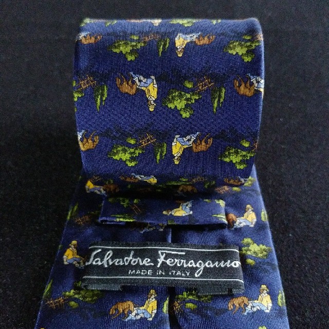 Salvatore Ferragamo(サルヴァトーレフェラガモ)の【Ferragamo】高級ブランドネクタイ　フェラガモ fgm37 メンズのファッション小物(ネクタイ)の商品写真