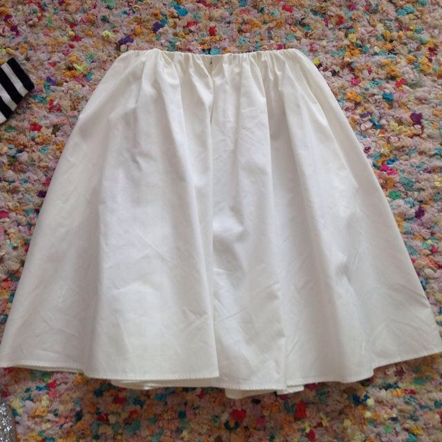 TOMORROWLAND(トゥモローランド)のトゥモローランド フレアスカート レディースのスカート(ひざ丈スカート)の商品写真