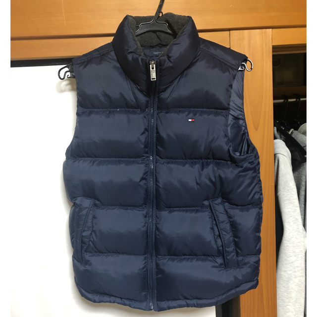 TOMMY HILFIGER(トミーヒルフィガー)のTOMMY HILFIGER ダウンベスト メンズのジャケット/アウター(ダウンベスト)の商品写真