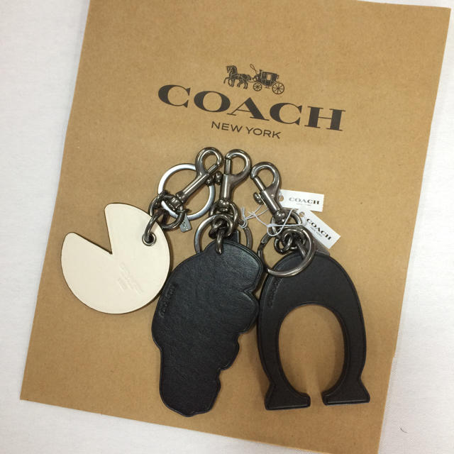 COACH(コーチ)のcoach keyring ビッグロゴ メンズのファッション小物(キーケース)の商品写真