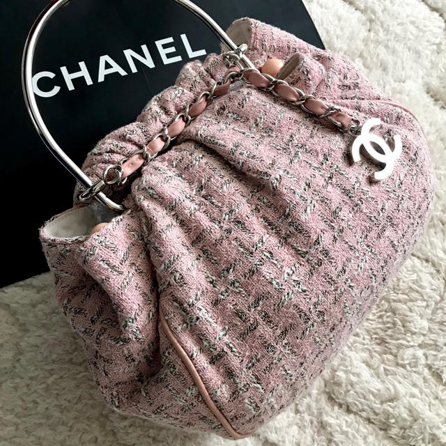 CHANEL(シャネル)の【可愛い☆美品】CHANEL バッグ/ツイード チェーン付き レディースのバッグ(ハンドバッグ)の商品写真