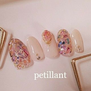 ｶﾗﾌﾙｼｪﾙｎａｉｌ♡スワロフスキーNo82 コスメ/美容のネイル(つけ爪/ネイルチップ)の商品写真