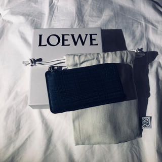 ロエベ(LOEWE)のloewe lilen ミニ財布 コイン カードホルダー(財布)