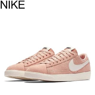 ナイキ(NIKE)の
定価9180円人気の春カラーピンク!ナイキブレザースエード新品スニーカー
最後(スニーカー)