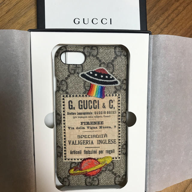 Gucci - GUCCI グッチ 携帯 ケース iPhoneケースの通販 by ビビs shop｜グッチならラクマ