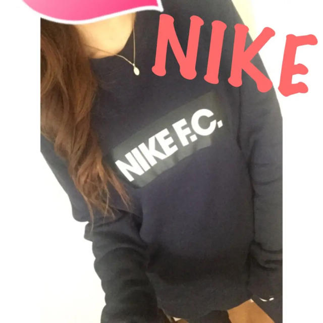 NIKE(ナイキ)のナイキFC♡メンズ♡グラデーションデザイン♡トレーナー♡ レディースのトップス(トレーナー/スウェット)の商品写真