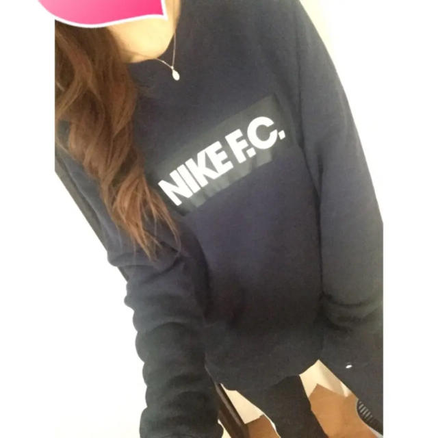 NIKE(ナイキ)のナイキFC♡メンズ♡グラデーションデザイン♡トレーナー♡ レディースのトップス(トレーナー/スウェット)の商品写真