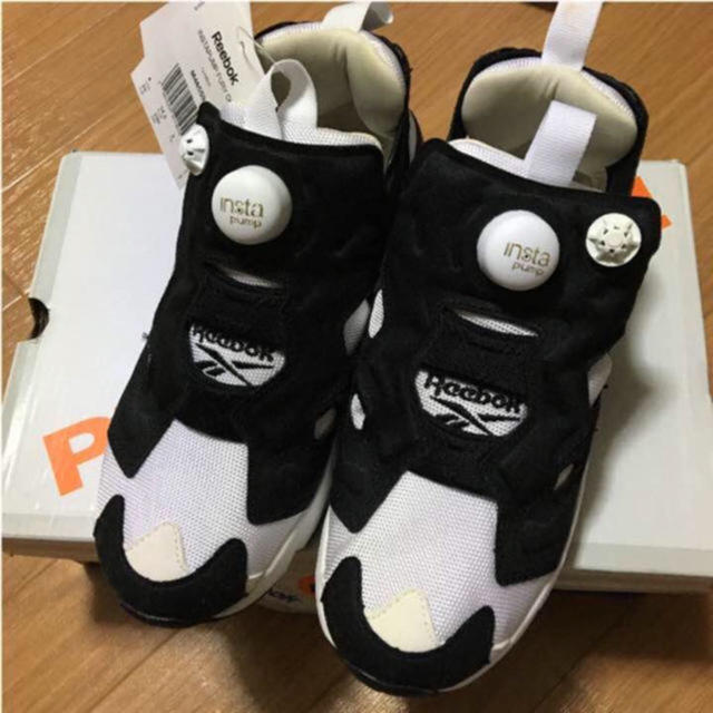 美品　リーボック　Reebok インスタポンプフューリー OG 23cm 箱付き