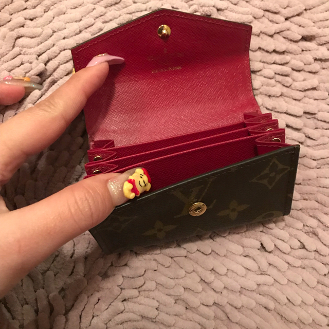 LOUIS VUITTON(ルイヴィトン)のルイヴィトン カードケース ワインレッド レディースのファッション小物(名刺入れ/定期入れ)の商品写真