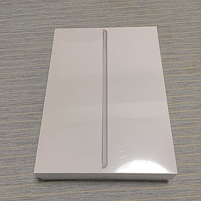 新品未開封 iPad 2018 32GB シルバー Wi-FiPC/タブレット