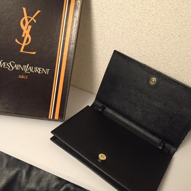 Saint Laurent(サンローラン)のイヴサンローラン2way新品未使用卒業式  YSL レディースのバッグ(クラッチバッグ)の商品写真