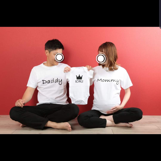 【2枚セット】Daddy&Mommy マタニティフォトTシャツ キッズ/ベビー/マタニティのマタニティ(マタニティトップス)の商品写真