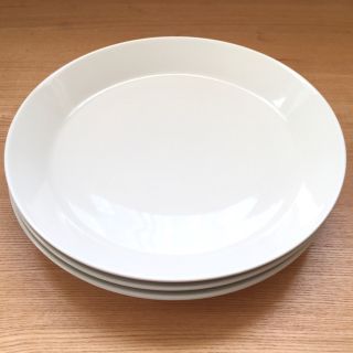 イッタラ(iittala)のイッタラ ティーマ プレート 26cm ホワイト 3枚(食器)