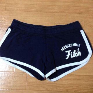 アバクロンビーアンドフィッチ(Abercrombie&Fitch)のアバクロ スウェット ショートパンツ(ショートパンツ)