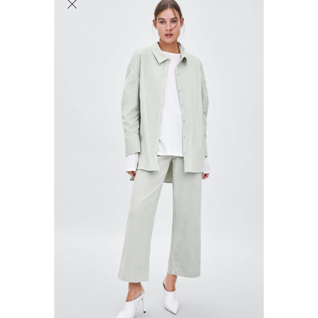 ZARA(ザラ)の専用 レディースのトップス(シャツ/ブラウス(長袖/七分))の商品写真