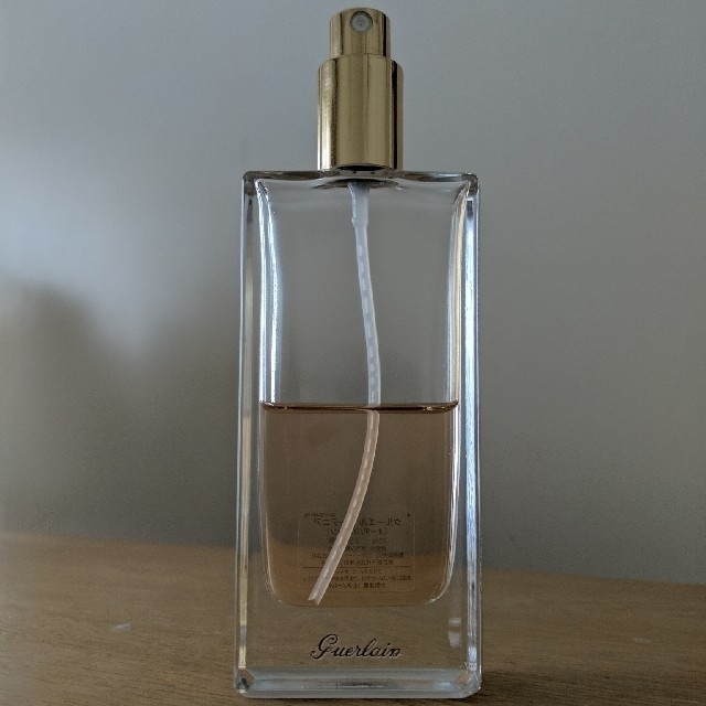 GUERLAIN(ゲラン)のゲラン　クルーエルガーデニア　オーデパルファム　75ml コスメ/美容の香水(香水(女性用))の商品写真