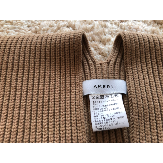 Ameri VINTAGE(アメリヴィンテージ)のアメリ ニットベスト レディースのトップス(ベスト/ジレ)の商品写真