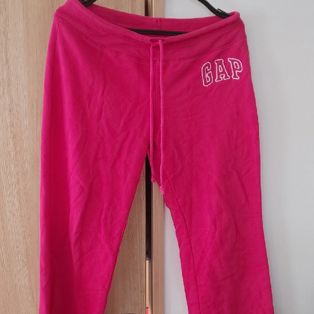 GAP(ギャップ)の専用GAP  ピンク裏起毛スエットパンツ レディースのパンツ(カジュアルパンツ)の商品写真