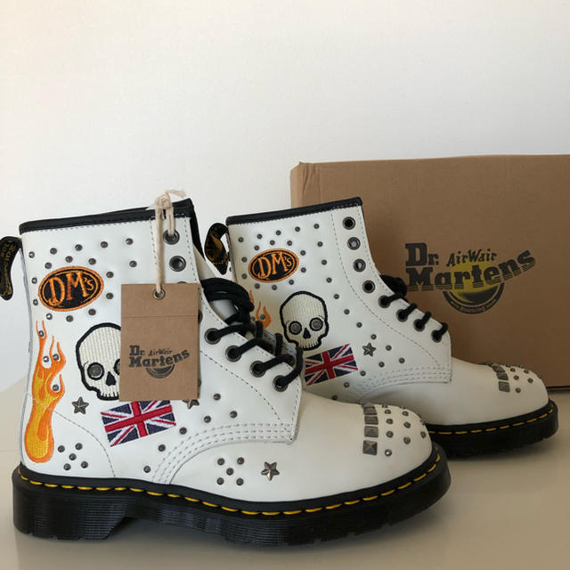 Dr.Martens(ドクターマーチン)の新品 ドクターマーチン UK8 1460 8ホール ロカビリー スタッズ  メンズの靴/シューズ(ブーツ)の商品写真