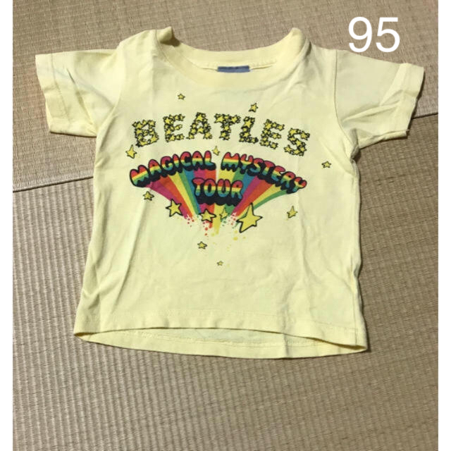 UNITED ARROWS(ユナイテッドアローズ)の【カワウソ様専用】BEATLES 黄色Tシャツ キッズ95 キッズ/ベビー/マタニティのキッズ服男の子用(90cm~)(Tシャツ/カットソー)の商品写真