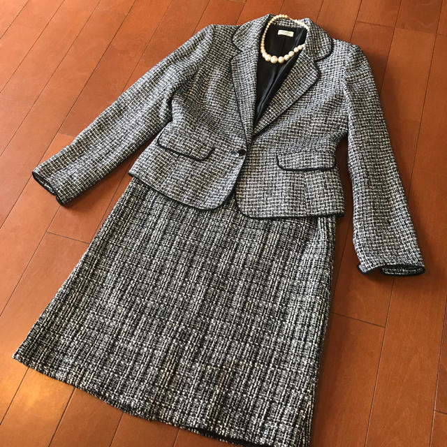 ツイードスーツ レディースのフォーマル/ドレス(スーツ)の商品写真