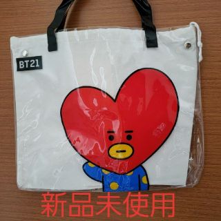 ボウダンショウネンダン(防弾少年団(BTS))のBTS BT21 トートバッグクリアトートバッグクリアバッグPVC TATA (トートバッグ)