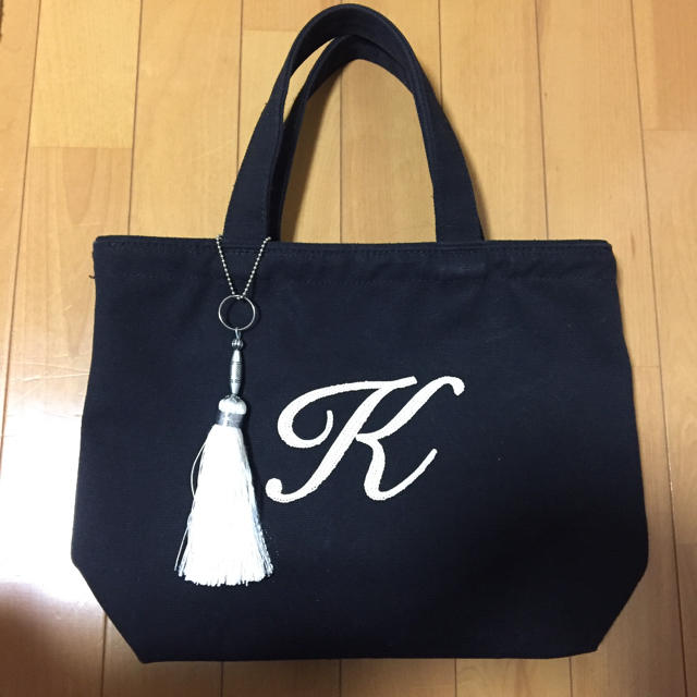 Jewelna Rose(ジュエルナローズ)のジュエルナローズ♡イニシャルトートバッグｋ レディースのバッグ(トートバッグ)の商品写真