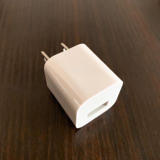 アップル(Apple)のUSB電源アダプター(バッテリー/充電器)