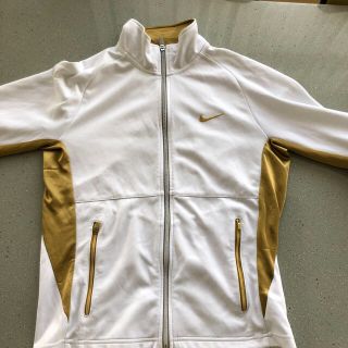 ナイキ(NIKE)の服(ジャージ)