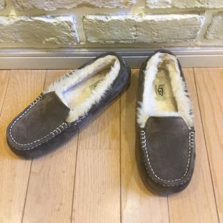 アグ(UGG)のUGG ANSLEY アンスレー CHOCOLATE サイズ7(スリッポン/モカシン)