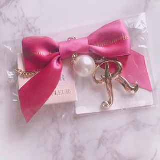 メゾンドフルール(Maison de FLEUR)のピンクマニア イニシャル Ｒ⑅(キーホルダー)