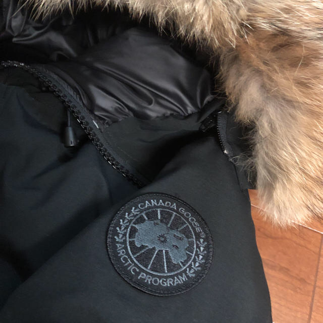 CANADA GOOSE - hide様専用  美品！カナダグース  ブラックレーベル  シャトー