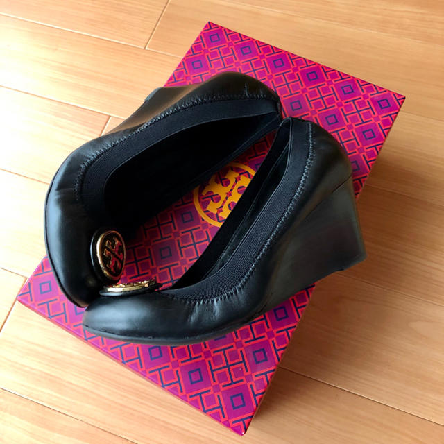 ハワイ購入!トリーバーチウェッジソールパンプス新品6.5ブラック 1