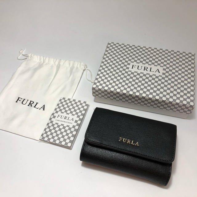 Furla(フルラ)の新品・円高還元セール！FURLA(フルラ)折りミニ財布ブラック(黒) レディースのファッション小物(財布)の商品写真