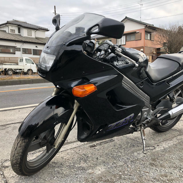 カワサキ(カワサキ)のカワサキ ZZR250 黒 関東圏内 即日配送！ 自動車/バイクのバイク(車体)の商品写真