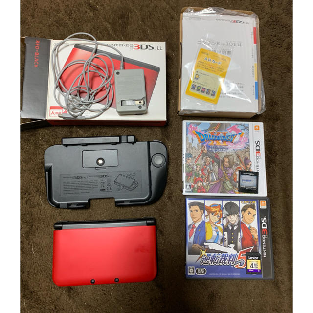 ［美品］ニンテンドー3DS LL ブラック×レッド ドラクエ11などセットゲームソフト/ゲーム機本体