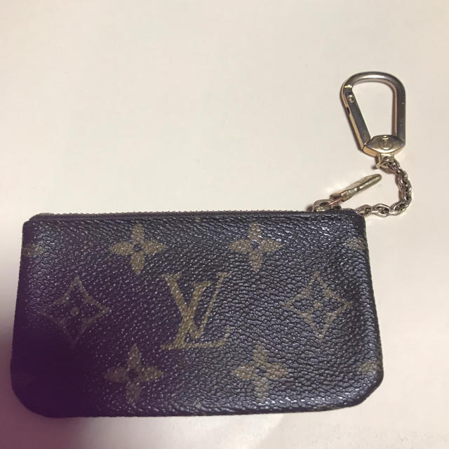 LOUIS VUITTON(ルイヴィトン)のルイヴィトン  キーホルダー付き小銭入れ   メンズのファッション小物(コインケース/小銭入れ)の商品写真