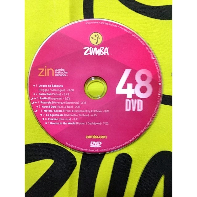 Zumba(ズンバ)のZUMBA　ズンバ　ZIN48　CD ＆ DVD　インストラクター専用 エンタメ/ホビーのDVD/ブルーレイ(スポーツ/フィットネス)の商品写真